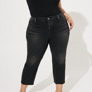 Torrid black Crop Boyfriend Jean medium wash factory distressed size 22